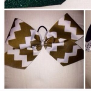 Chevron bow
