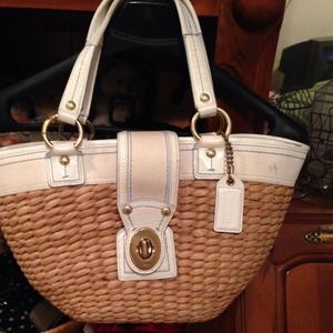 Coach Straw and Leather Purse❌SOLD❌
