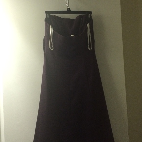 Davids Bridal Plum Formal Dress w/wrap - Picture 3 of 4