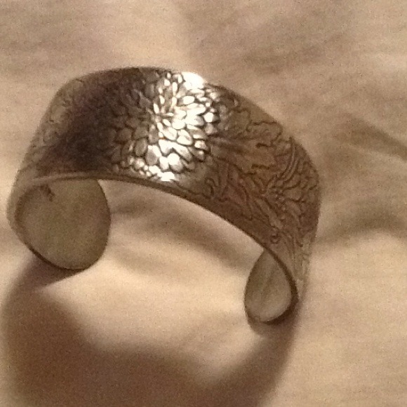 DONATED Bracelet