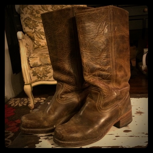 Frye Campus Boots size 8.5
