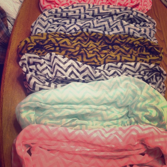 Set of 6!!! Chevron infinity scarves!