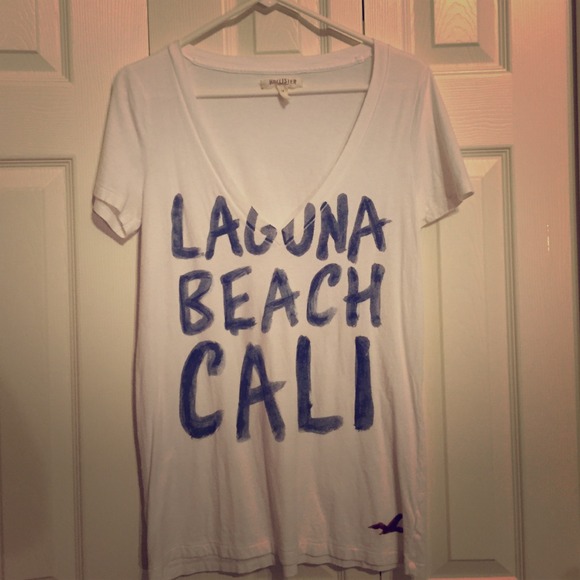 👕Hollister Shirt👕 - Picture 1 of 3