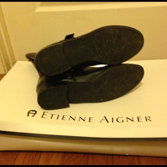 SOLD - Picture 3 of 4