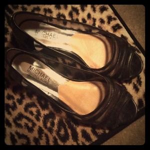 MIchael Kors, Sandel shoes 1inch heel