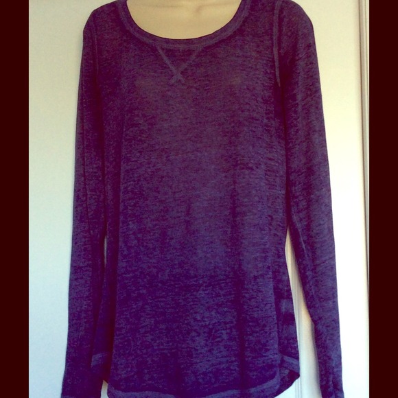 XL Casual Top🚫🚫Bundled🚫🚫 - Picture 1 of 1