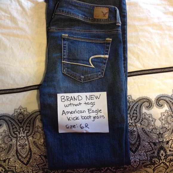 BRAND NEW w/o tags AE jeans - Picture 2 of 2