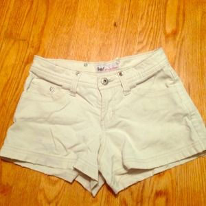 Cream l.e.i. Shorts!