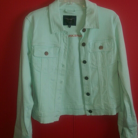 NWOT SANCTUARY JEAN JACKET IN MINT SIZE L