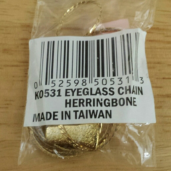 **SOLD ON MERCARI**  Gold eyeglasses chain - Picture 2 of 4