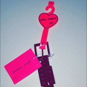 👏Black betsey Johnson belt.