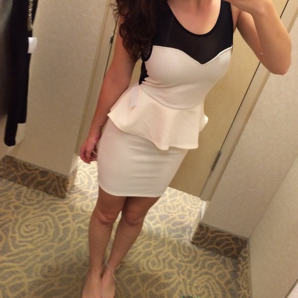 Cute dress 😍 - Picture 3 of 3