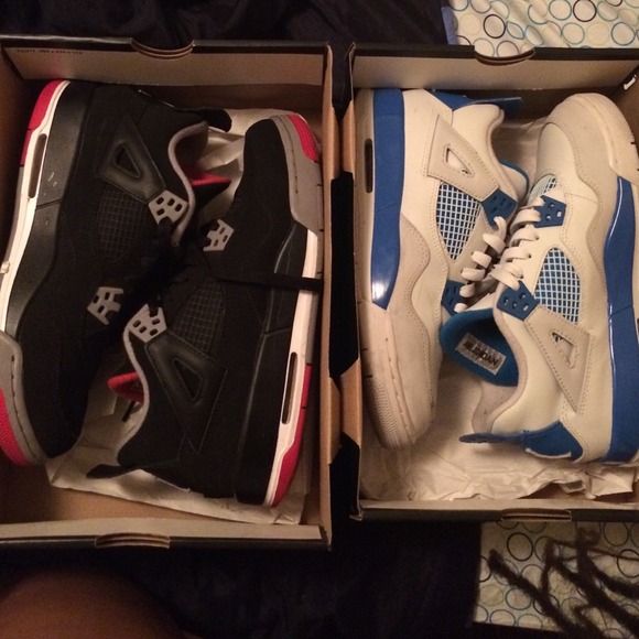 🚨BREDS SOLD🚨 Military 4s (5.5)