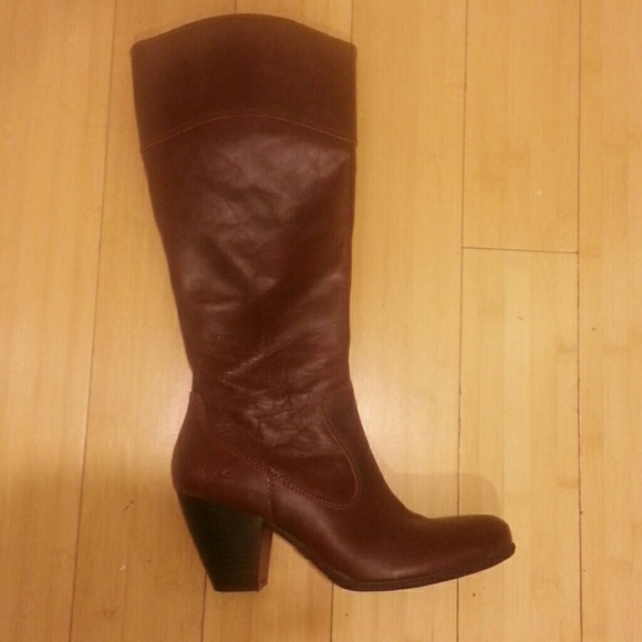 Leather boc by Born boots. Size 7.5