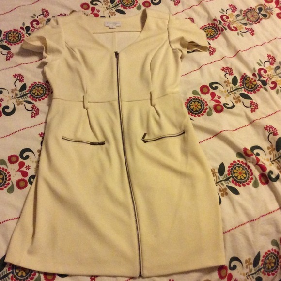 Jessica Simpson Off white wear to work dress