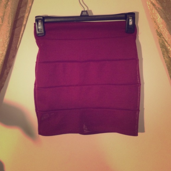 Magenta mini skirt