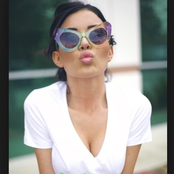 Unif cat eyes sunglasses