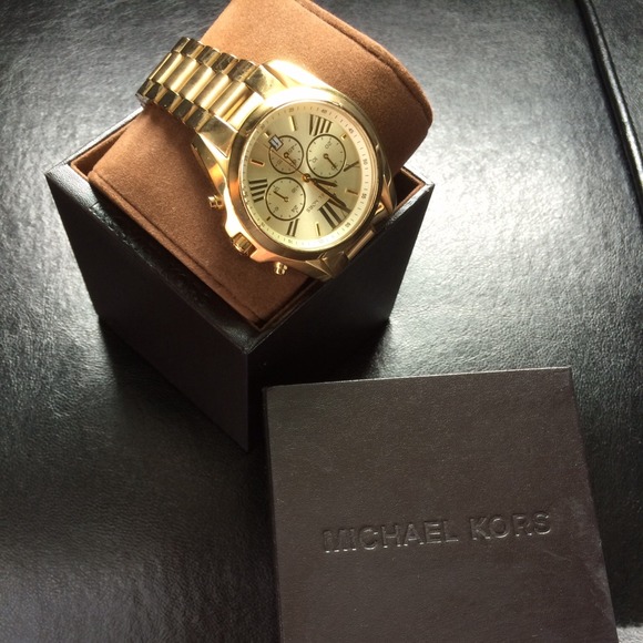 Michael Kors Accessories - Michael kors