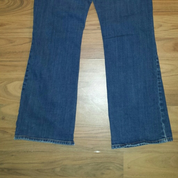 ✔SOLD IN BUNDLE - Picture 4 of 4