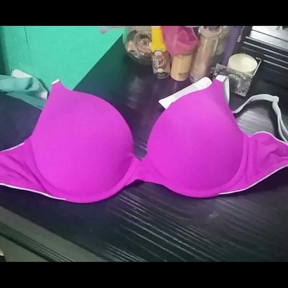 Victoria Secret (pink) bra - Picture 1 of 1