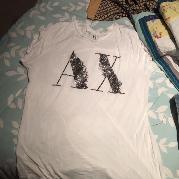Tshirt/ on hold for @ashlyn