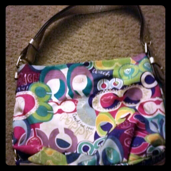 Coach poppy purse