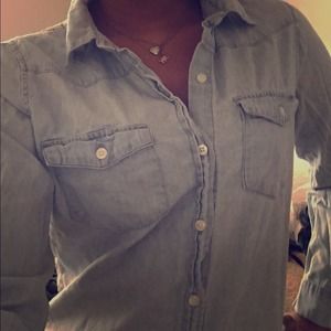 ‼️SWAPPED‼️Chambray lace shirt
