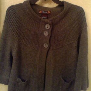 Nice! Three button sweater, waist length,