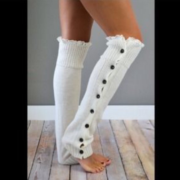 Lacey Knit Leg Warmers - Picture 4 of 4