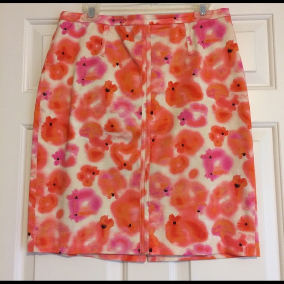 Multicolored summer Ann Taylor Skirt, size 10 - Picture 1 of 3