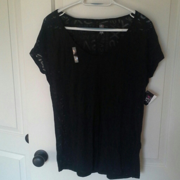 Victoria's secret tee shirt