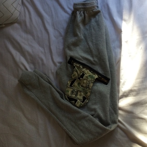 gray and black chachi mommas sweatpants (hold)