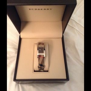 Classic Timepiece Burberry watch