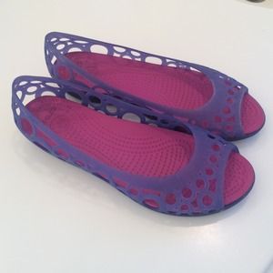 NWOT Adrina Croc Sandals