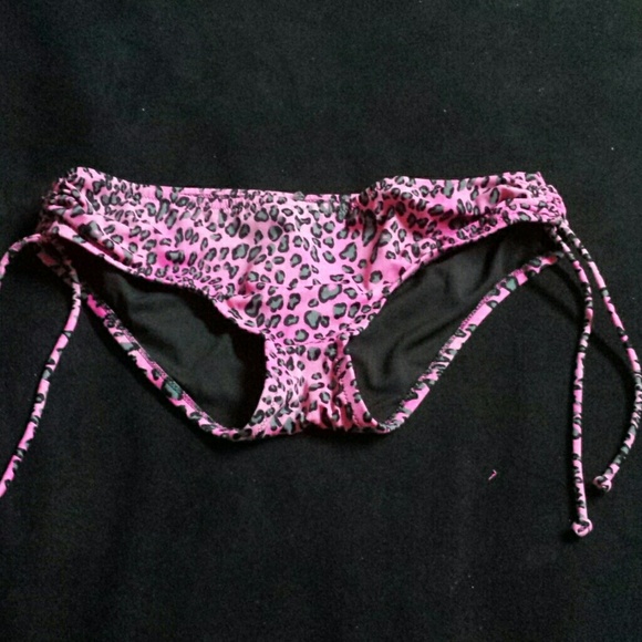 Never worn Victorias Secret bikini bottoms