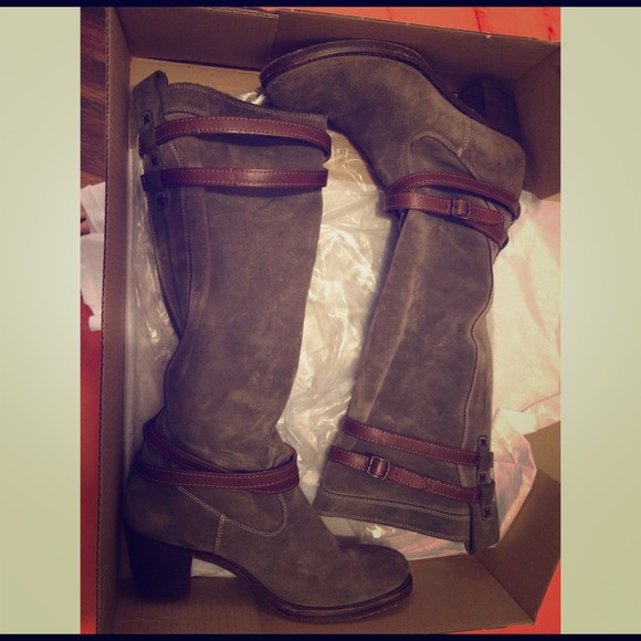 Frye Jane Strappy 8.5