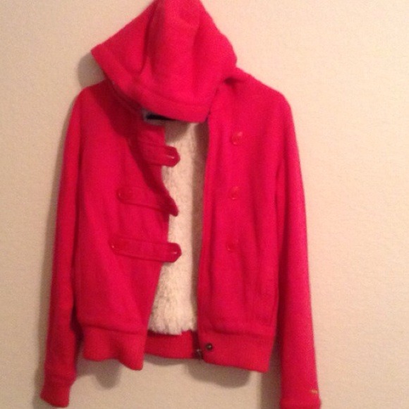 Vs pink Limited ed furry Victoria secret jacket! - Picture 2 of 4