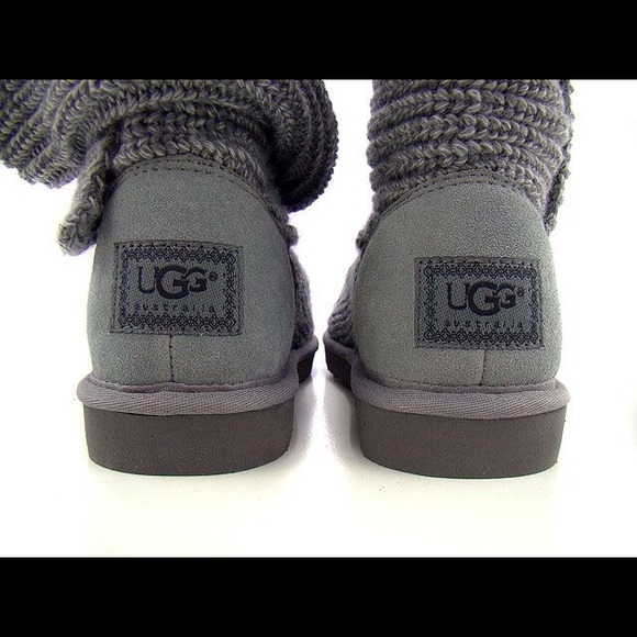 ❄️ Grey Ugg Cardy Boots❄️