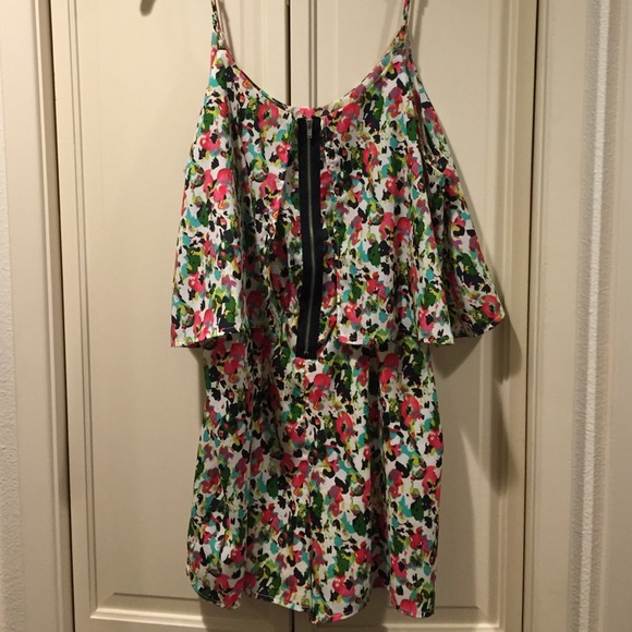 Floral Romper - Picture 1 of 4