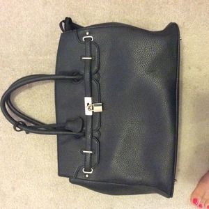 Justfab Icon in Black - inspired by Hermes!