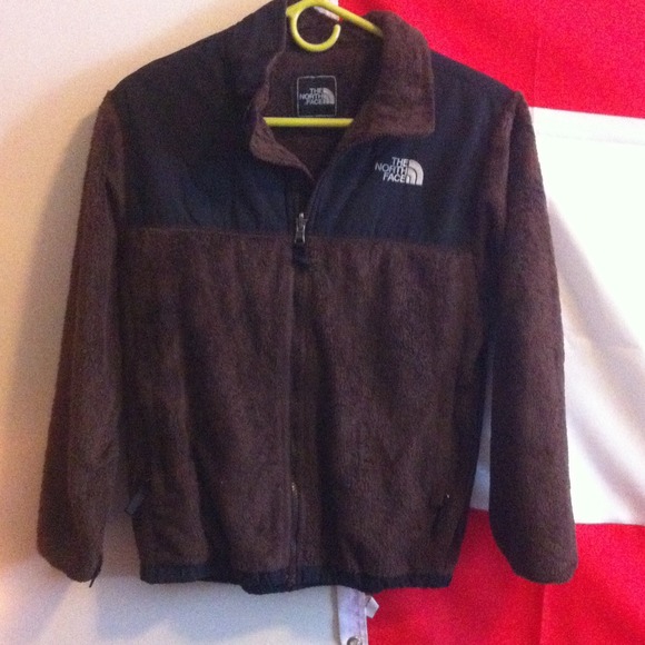 Brown north face jacket!