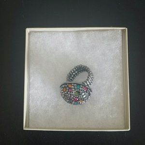 Fashion ring