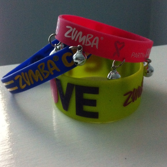 Zumba rubber bracelet set