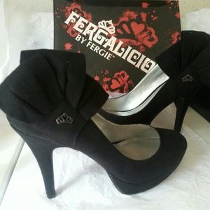 They are Hollywood fergalicious, by fergie