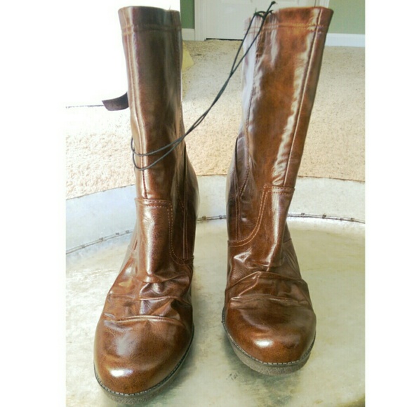 ***SOLD*** Brown Faux Leather Boots