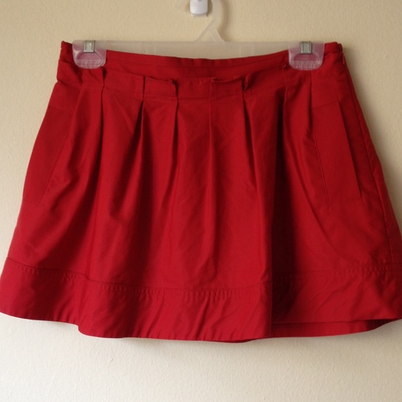 Express mini skirt