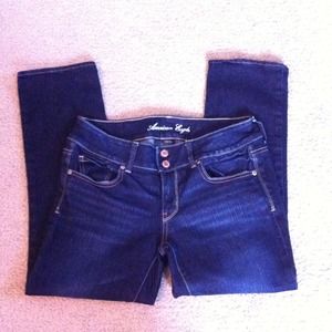 LIKE NEW AE Capri jeans