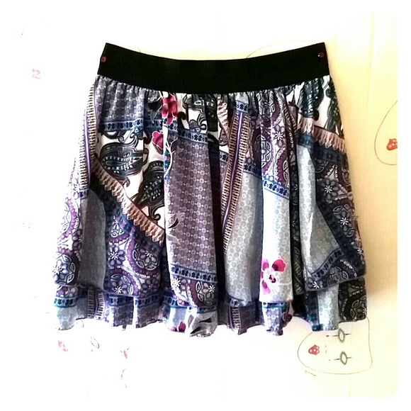Two tier waist band skirt