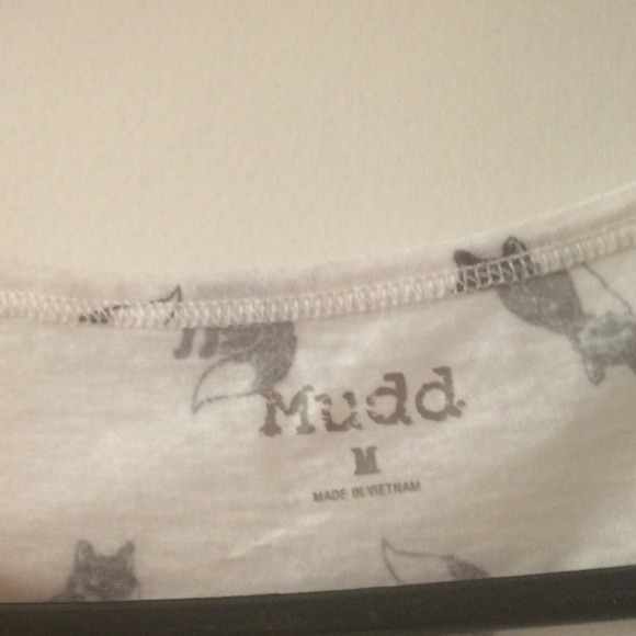 Mudd Fox Tissue Tee - Picture 2 of 2