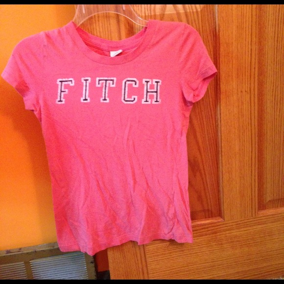 Abercrombie and Fitch t shirt